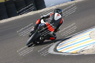 media/Oct-12-2025-CRA (Sun) [[e621380112]]/Races/Race 9/